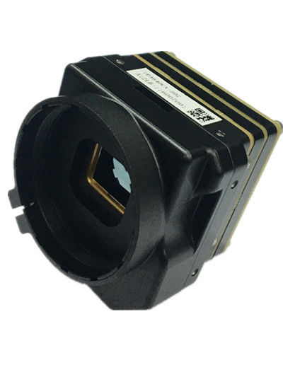 وحدة الكاميرا الحرارية FPA 8 ~ 12um صغيرة الحجم غير مبردة